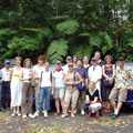 Meiers Weltreisen Gruppe im Regenwald 